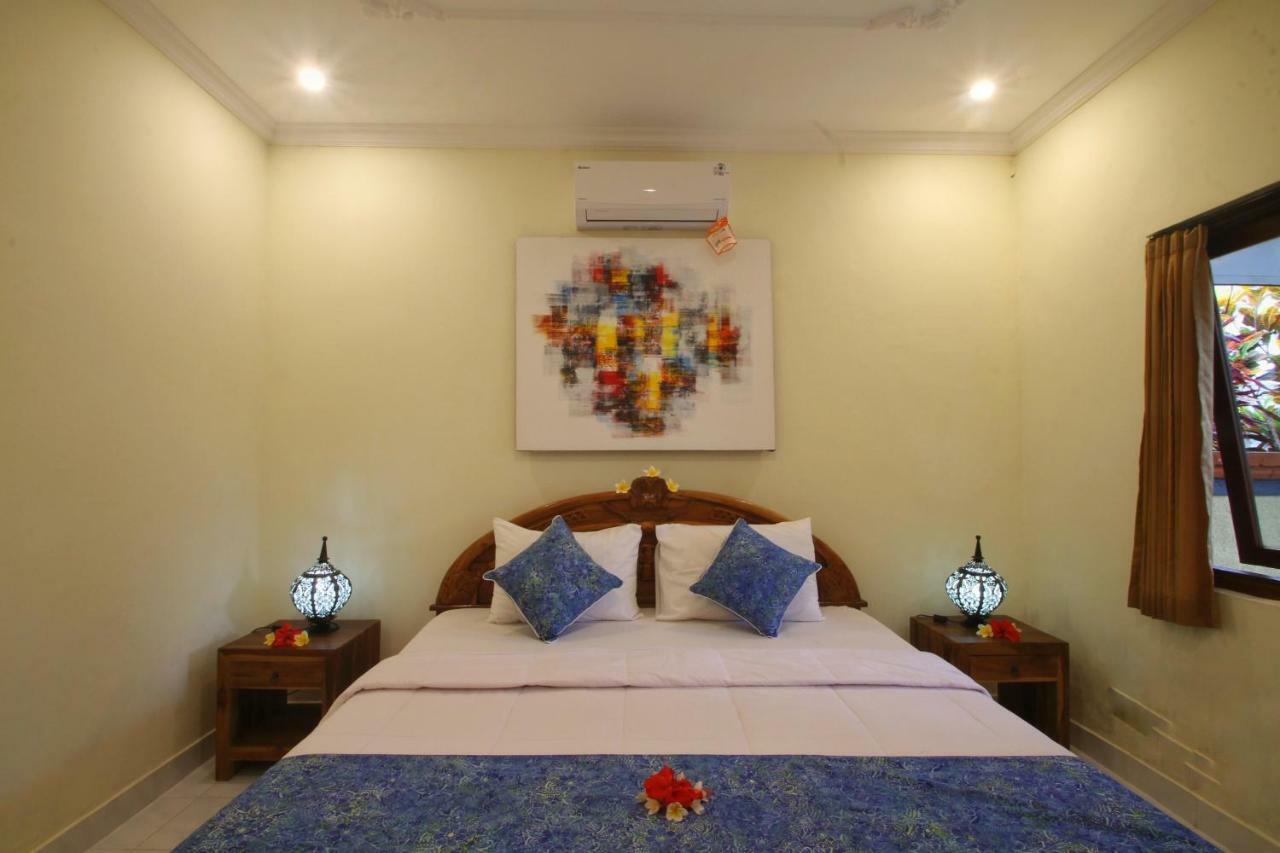 Monka House Hotel Ubud Buitenkant foto