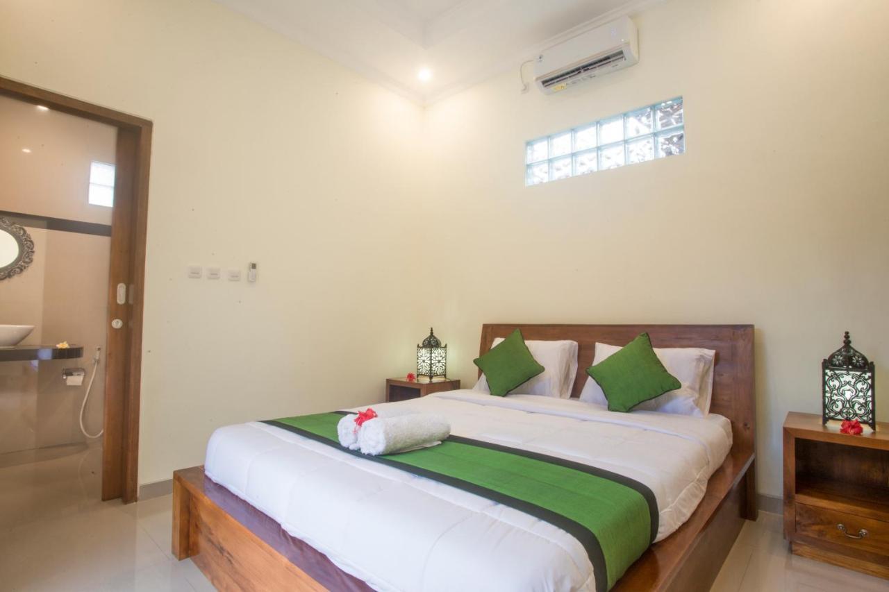 Monka House Hotel Ubud Buitenkant foto