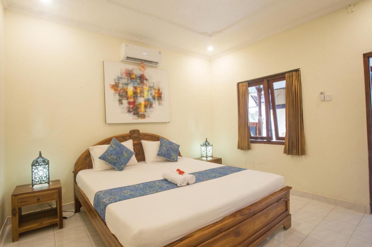 Monka House Hotel Ubud Buitenkant foto